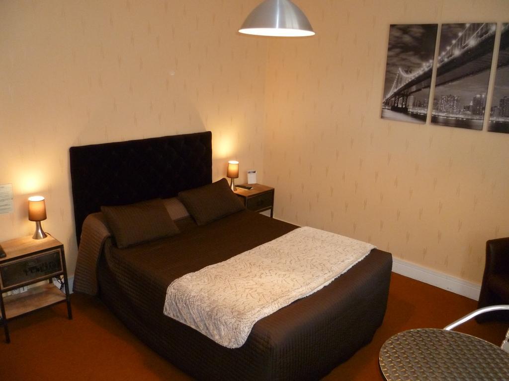 Hotel La Residence Villeneuve-sur-Lot Szoba fotó