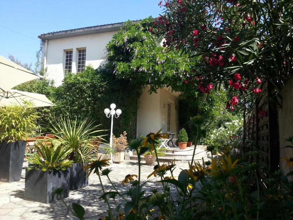 Hotel La Residence Villeneuve-sur-Lot Kültér fotó
